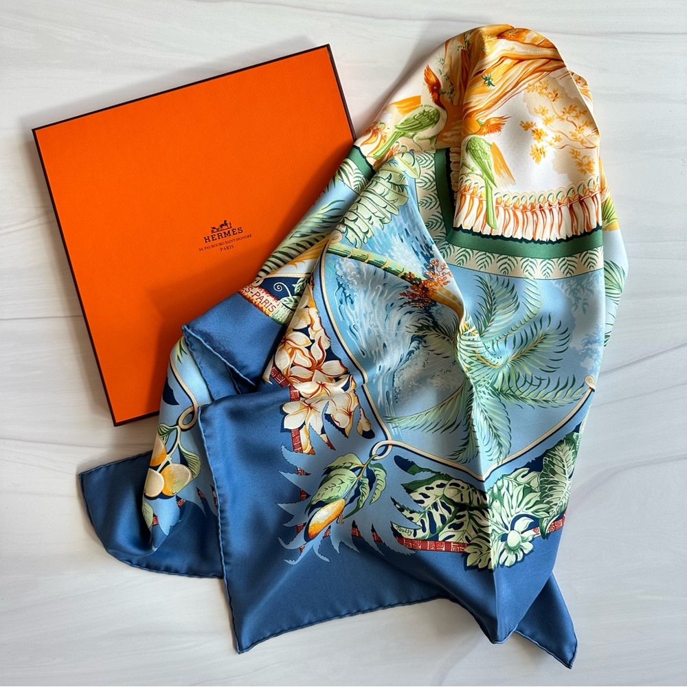 Authentic Hermes silk scarf - Aloha blue 90cm